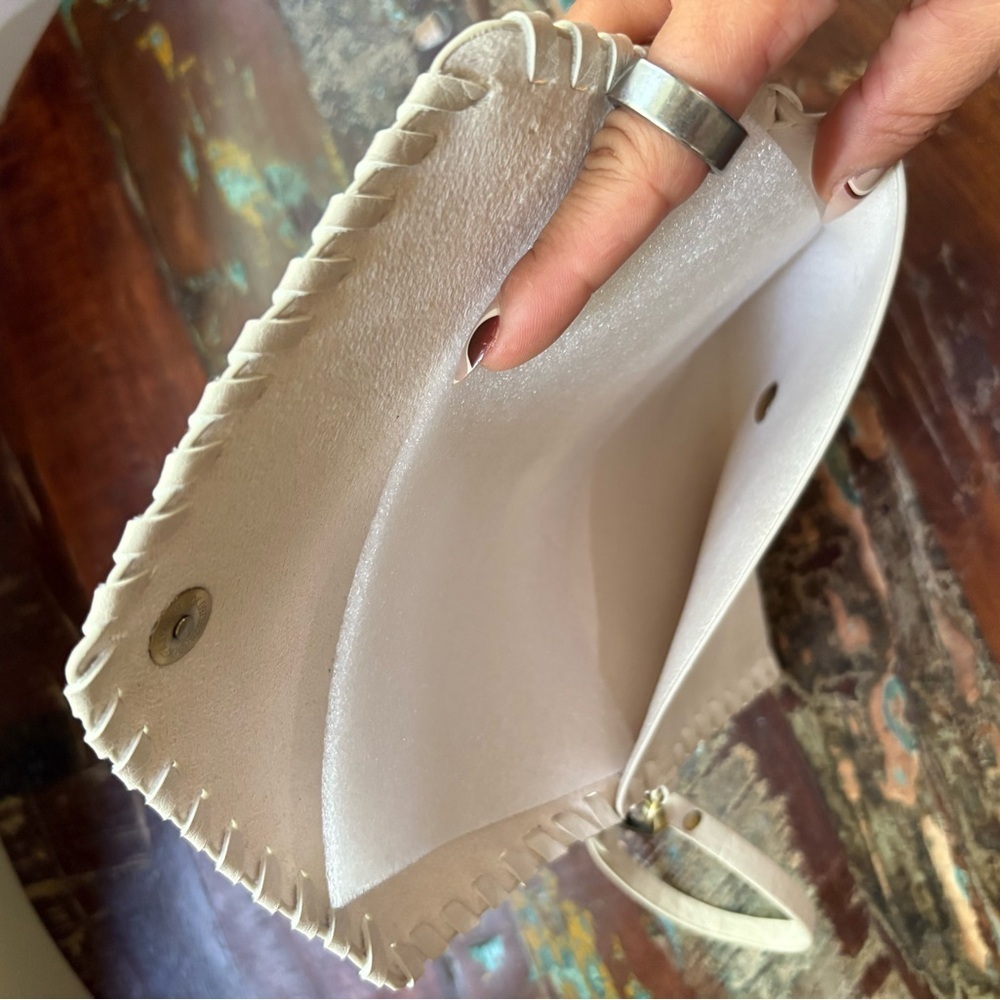 Hand Painted Bee Cream Wristlet - Picture 8 of 11